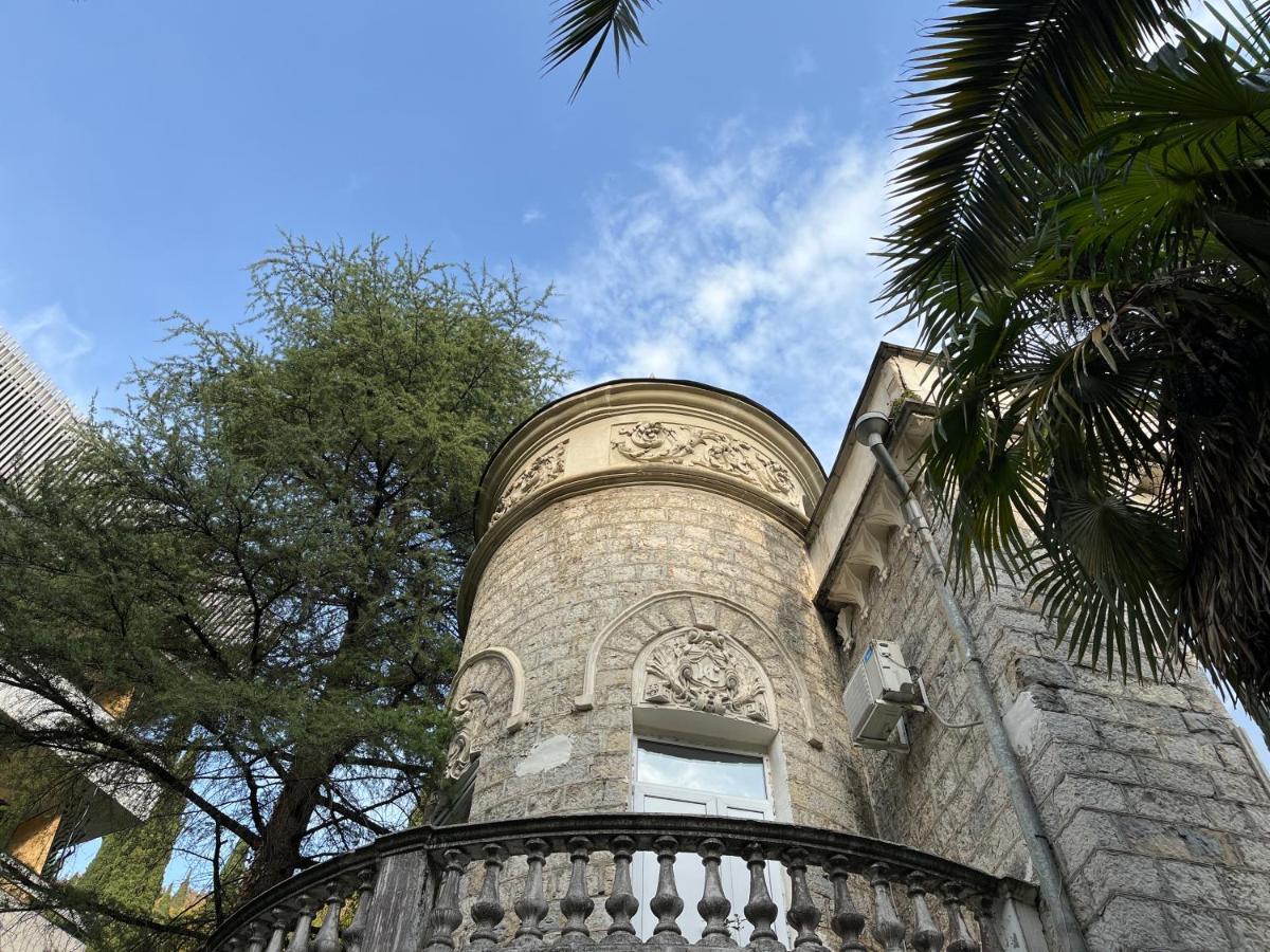 Gagra Hotel Printsevskii Zamok Esterno foto